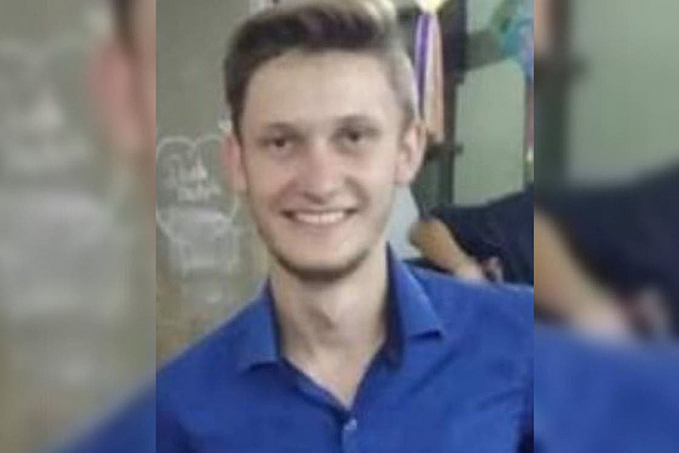 Jovem de 20 anos morre esmagado por três chapas de ferro - News Rondônia