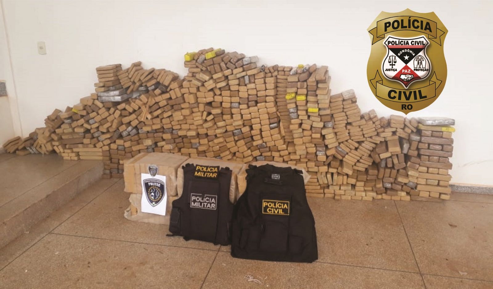 POLÍCIA CIVIL E POLÍCIA MILITAR APREENDEM 745 KG DE DROGA EM OPERAÇÃO NO INTERIOR - News Rondônia