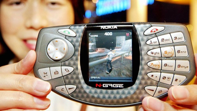NOKIA, XUXA E SILVIO SANTOS: RELEMBRE OS CELULARES MAIS CURIOSOS DO MUNDO - News Rondônia