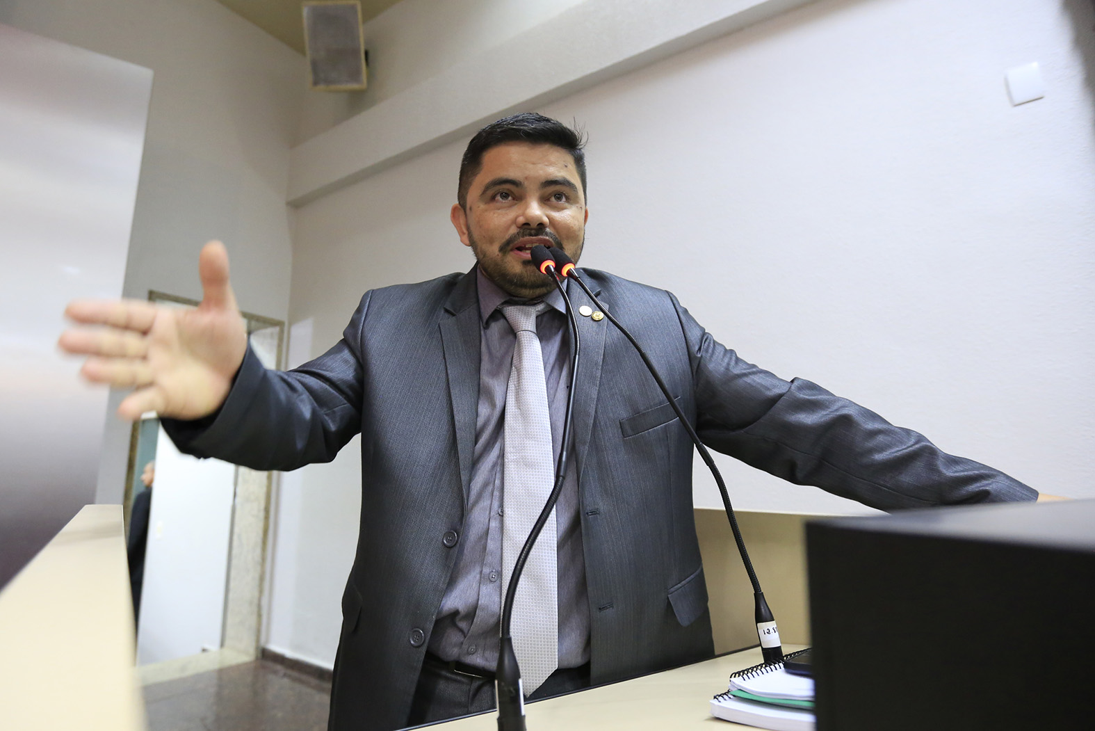 JESUÍNO BOABAID ENTREGARÁ VOTO DE LOUVOR AOS POLICIAIS DO 5º BATALHÃO NA PRÓXIMA SEGUNDA-FEIRA - News Rondônia