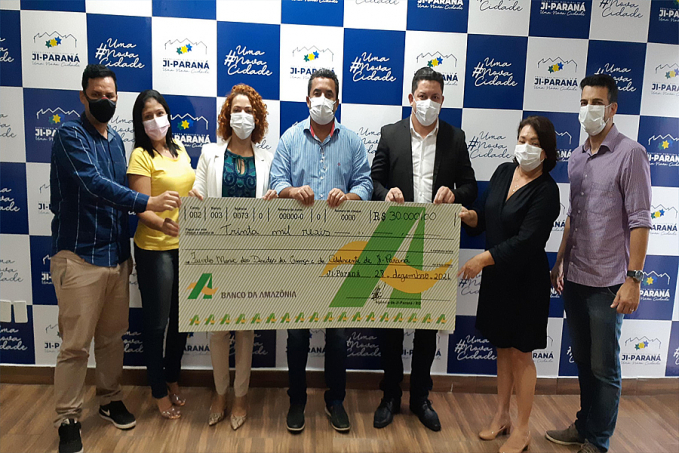 Banco da amazônia faz doação recorde de R$ 2,4 milhões para fundos da criança e do adolescente e de idosos - News Rondônia