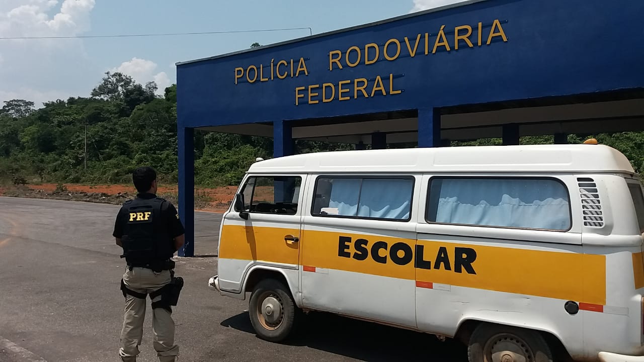 EM VILHENA, PRF REALIZA COMANDOS DE FISCALIZAÇÃO DE TRANSPORTE ESCOLAR - News Rondônia