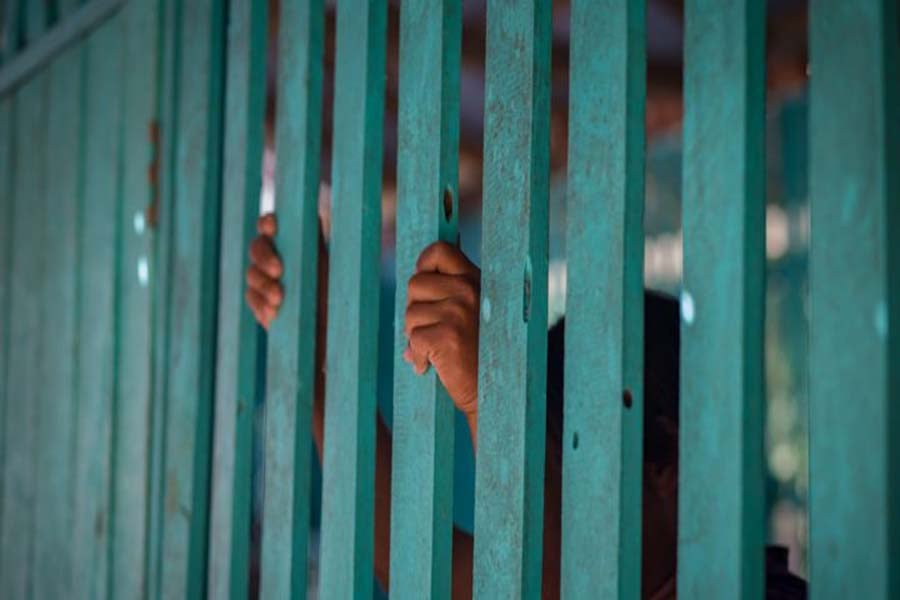 CÁRCERE: Mulher aciona a Polícia após ser trancada pelo marido por dois meses em residência na capital - News Rondônia CÁRCERE: Mulher aciona a Polícia após ser trancada pelo marido por dois meses em residência na capital - News Rondônia