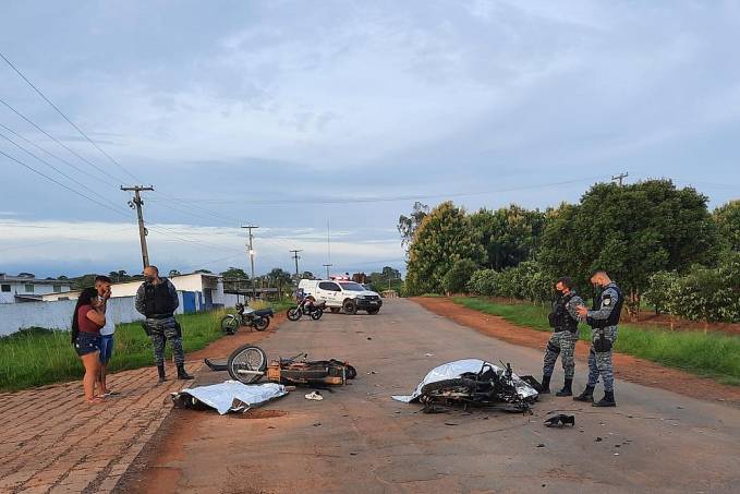 IDENTIFICADOS - Dois mortos e três feridos em acidente de moto - News Rondônia