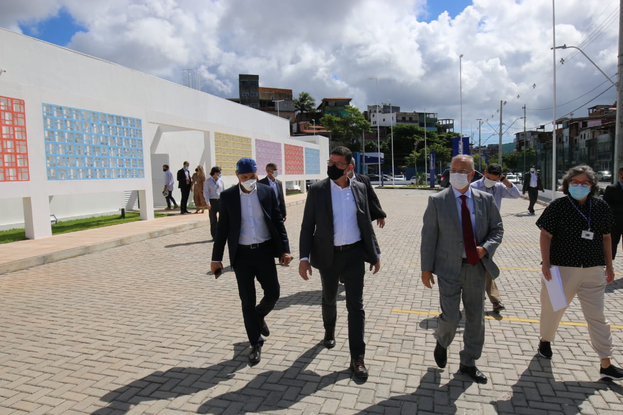 Rocha e Máximo estão na Bahia para visitar Hospital de gestão revolucionária - News Rondônia