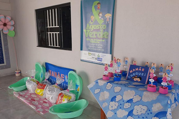 Em reunião em Cerejeiras, Seas intensifica importância do 'Agosto Verde' e entrega kits do programa Mamãe Cheguei às gestantes - News Rondônia