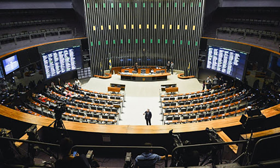 Câmara dos Deputados aprova projeto que aumenta pena para maus-tratos de crianças e idosos - News Rondônia