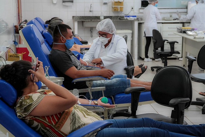 Fhemeron convoca população a doar sangue; estoques estão em baixa - News Rondônia