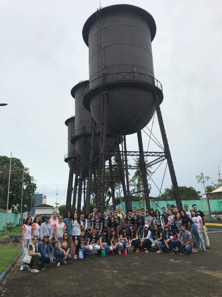 PROFESSORES E ESTUDANTES DA ESCOLA CÂNDIDO PORTINARI REALIZAM AULA DE CAMPO NA CAPITAL - News Rondônia