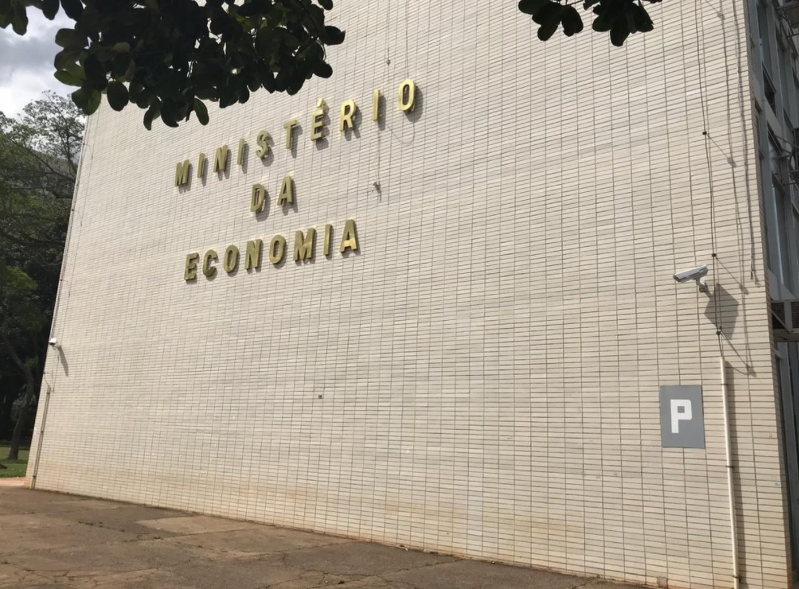 ELEIÇÃO: CENTENAS DE MUNICÍPIOS ESTÃO À BEIRA DO COLAPSO FINANCEIRO - News Rondônia