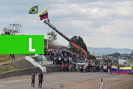 GRUPO FAVORÁVEL A MADURO VAI À FRONTEIRA RECOLOCAR BANDEIRA VENEZUELANA - News Rondônia