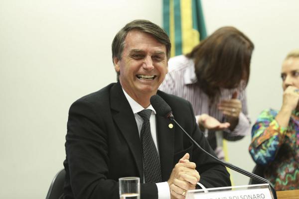 BOLSONARO ASSINA AMANHÃ DECRETO QUE FLEXIBILIZA POSSE DE ARMAS DE FOGO - News Rondônia