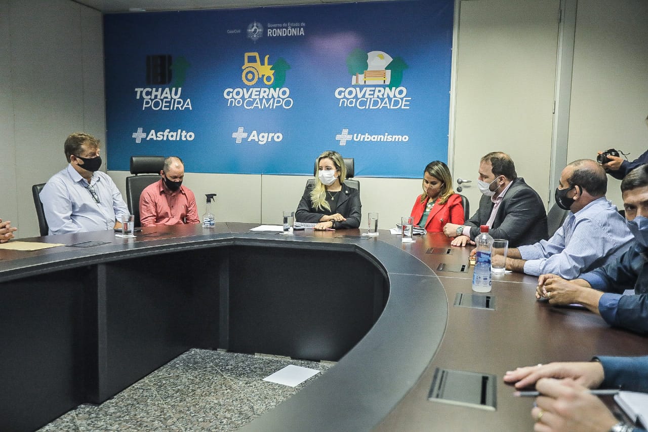 Presidente Alex Redano discute investimentos nos municípios com chefe da Casa Civil - News Rondônia