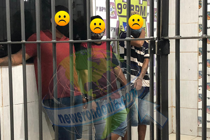 CASA CAIU - Força Tática prende três suspeitos com escopeta caseira no setor leste da capital - News Rondônia