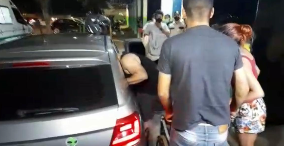 Polícia investiga atentando contra morador de Cujubim; homem foi atingido com tiro de espingarda - News Rondônia