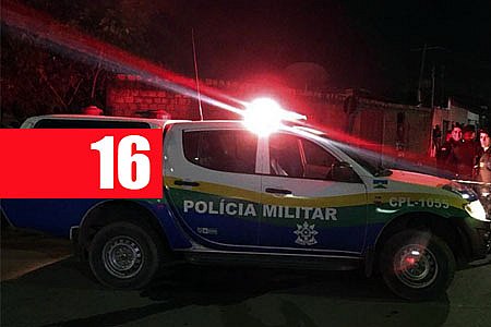 HOMEM É ESFAQUEADO POR AMIGO AO IR COBRAR DÍVIDA EM BAR - News Rondônia