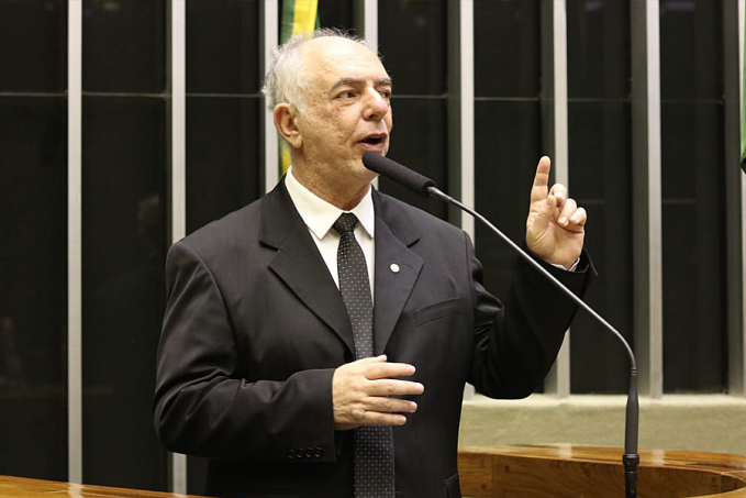 Nazif vota contra aumento de R$ 5,7 BI do fundo eleitoral - News Rondônia