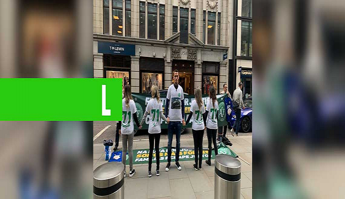 POR INDENIZAÇÕES, NETO E VIÚVAS DA CHAPECOENSE PROTESTAM EM LONDRES - News Rondônia