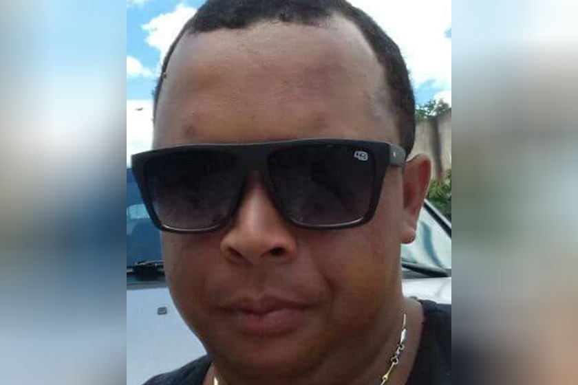ACUSADO DE MATAR A ESPOSA COM 20 FACADAS, HOMEM SE ENTREGA À POLÍCIA - News Rondônia