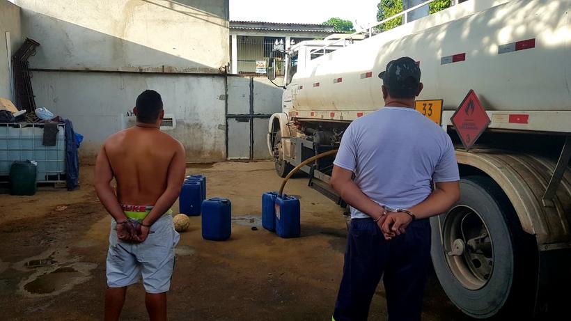 POLÍCIA PRENDE TRÊS E DESMANTELA ESQUEMA DE FURTO DE COMBUSTÍVEIS EM MANAUS - News Rondônia