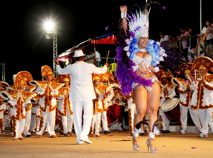 CARNAVAL - PREFEITO CANCELA REPASSE ÀS ESCOLAS DE SAMBA - News Rondônia