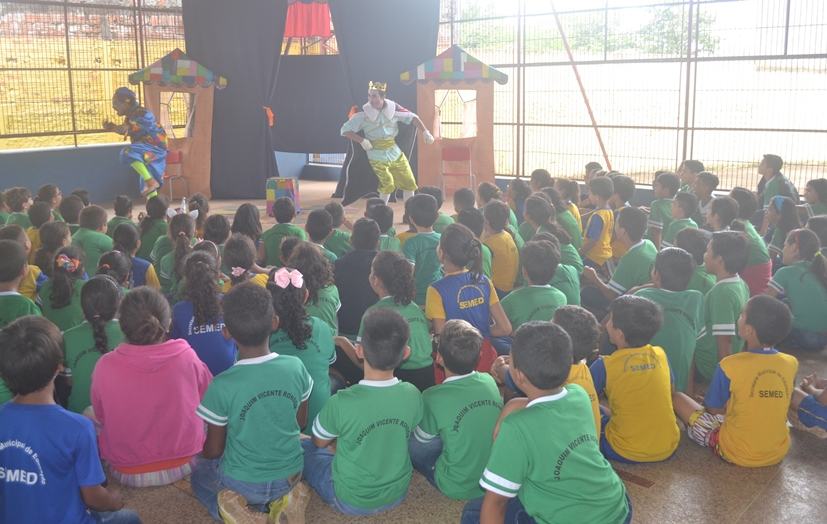 A MAIOR ESCOLA DA REDE MUNICIPAL DE ENSINO ACOLHE PROJETO DE TEATRO - News Rondônia