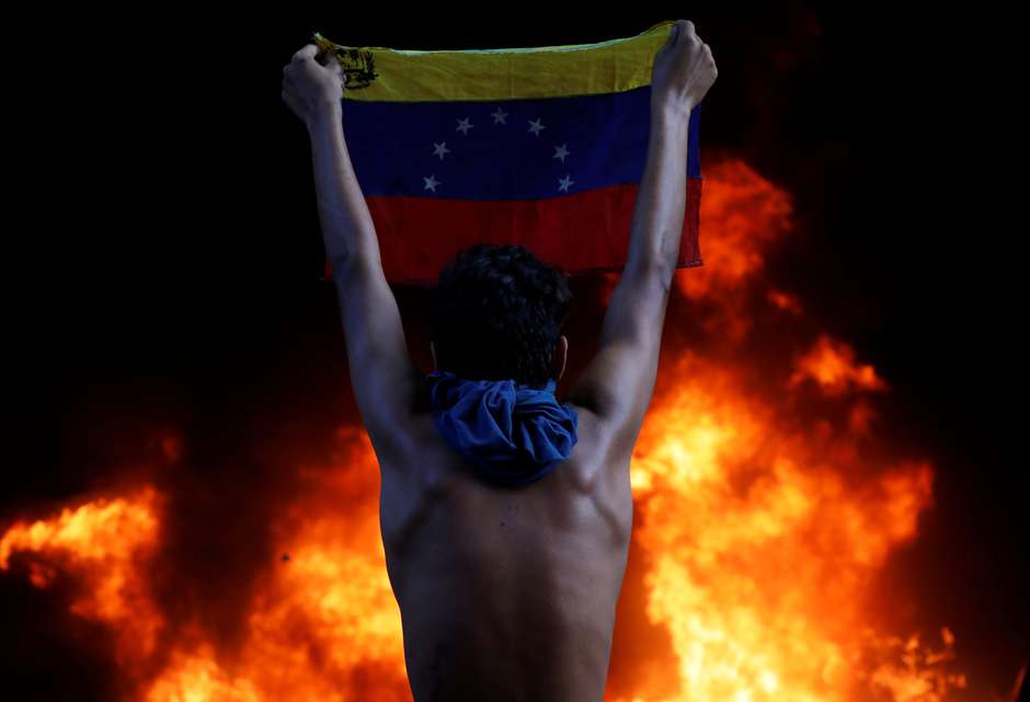 CHEFE DE DIREITOS HUMANOS DA ONU PEDE INQUÉRITO SOBRE MORTES NA VENEZUELA - News Rondônia