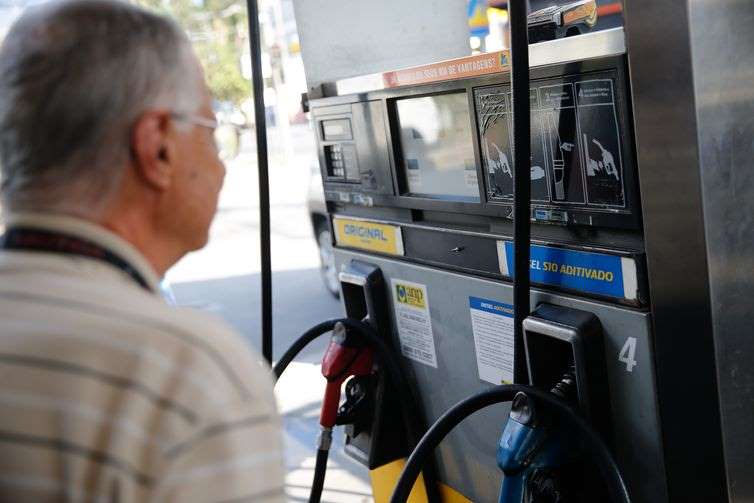 PREÇO DO DIESEL CAI ABAIXO DO PROMETIDO PELO GOVERNO - News Rondônia