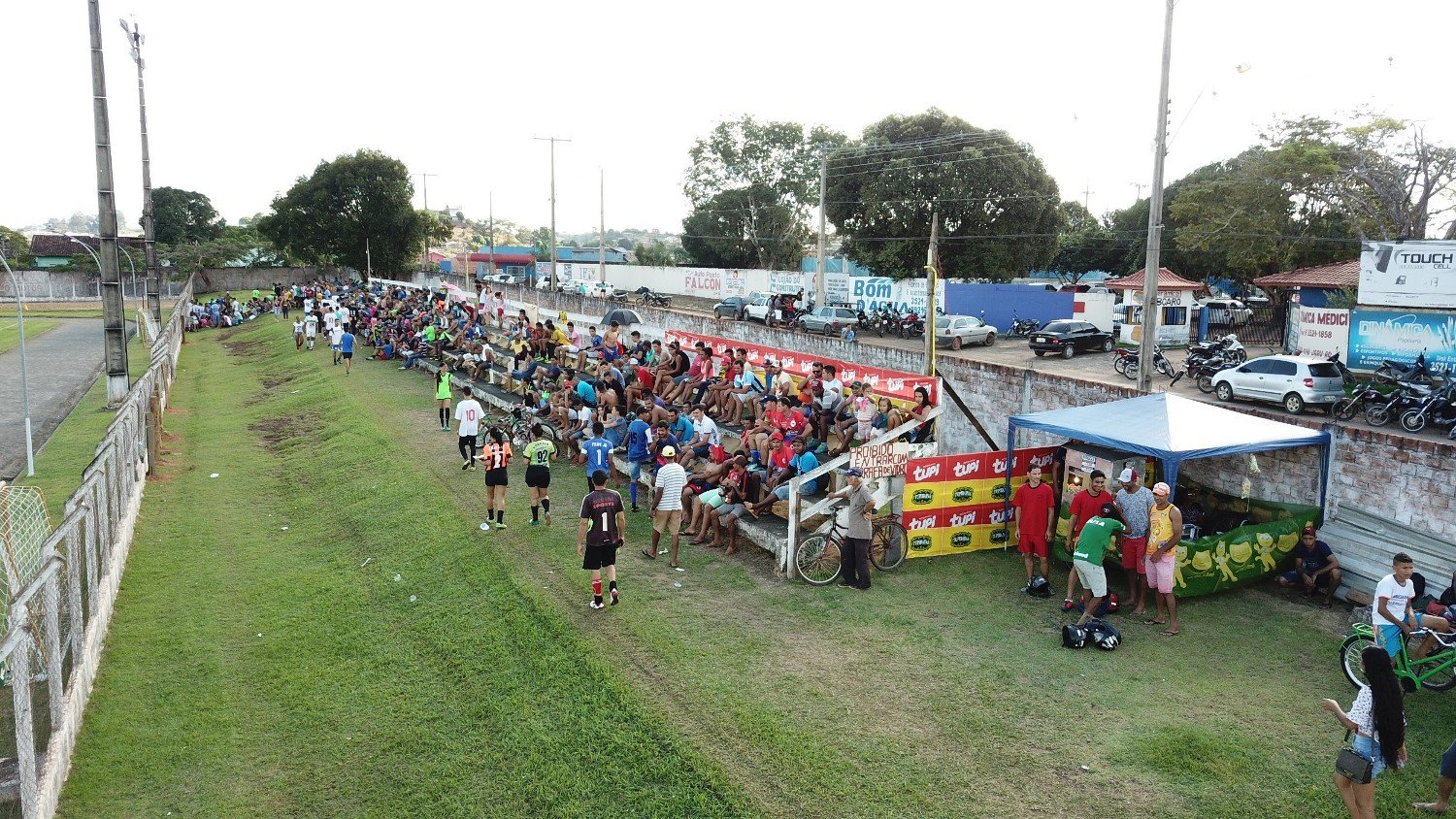 MAIS DE 50 EQUIPES PARTICIPAM DO TRADICIONAL TORNEIO DO TRABALHADOR EM JARU; AMADORES E SHAKHTAR FORAM OS VENCEDORES - News Rondônia