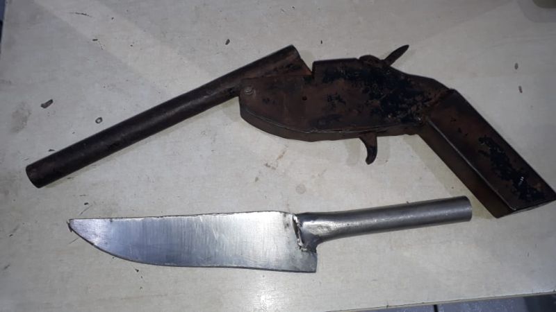 POLÍCIA PRENDE DUPLA DURANTE ASSALTO A RESIDÊNCIA - News Rondônia