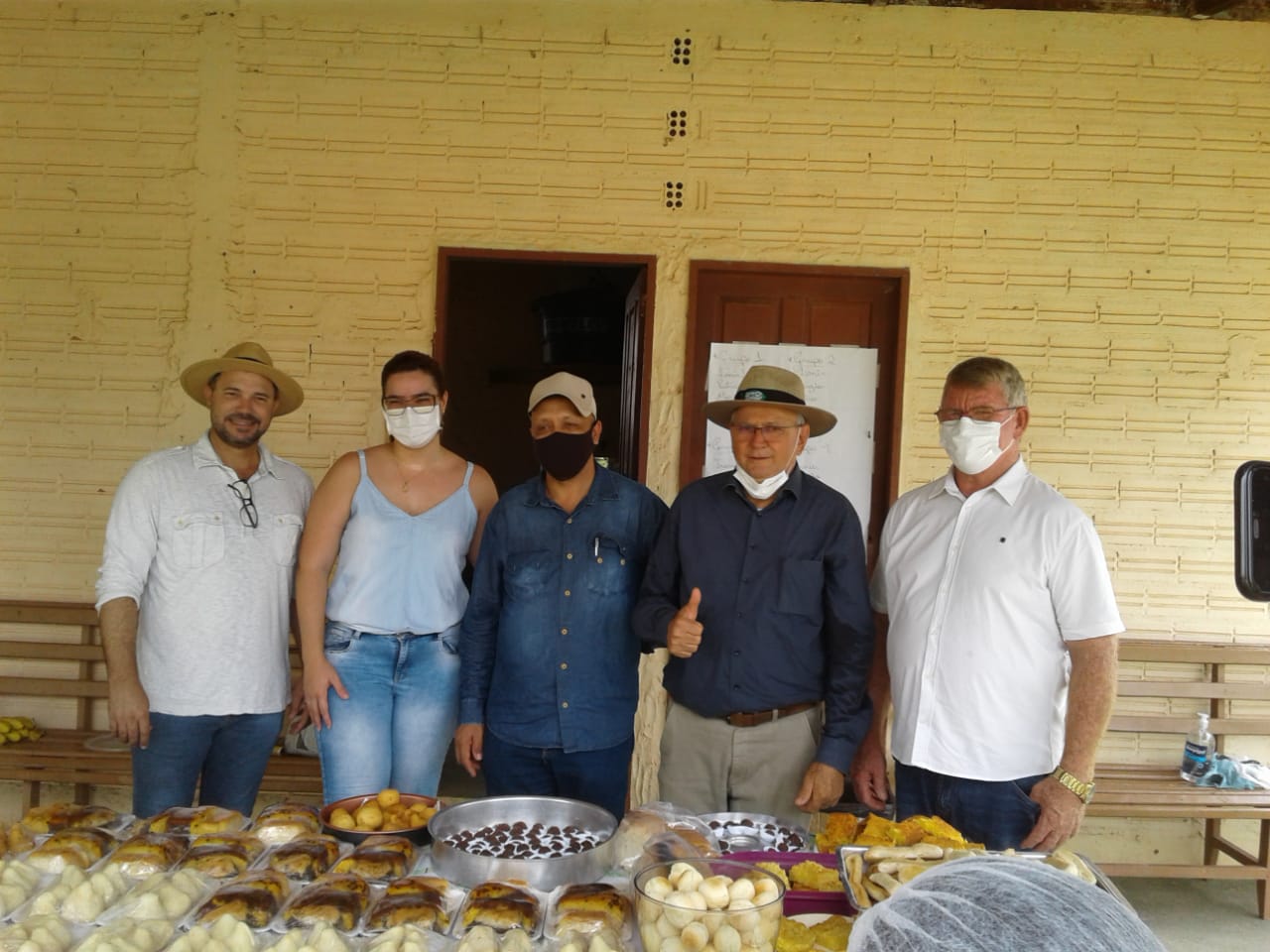 Concluído curso de culinária a base da mandioca na linha 188 em Rolim de Moura - News Rondônia