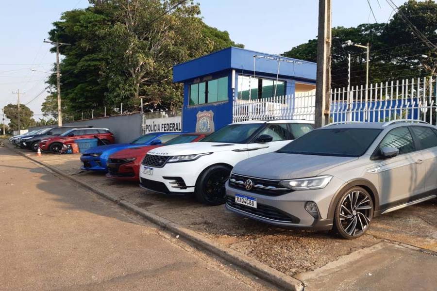 ASSISTA - viraliza no WhatsApp vídeo mostrando frota de luxo confiscada de traficantes e estacionada na DPF, em Vilhena - News Rondônia