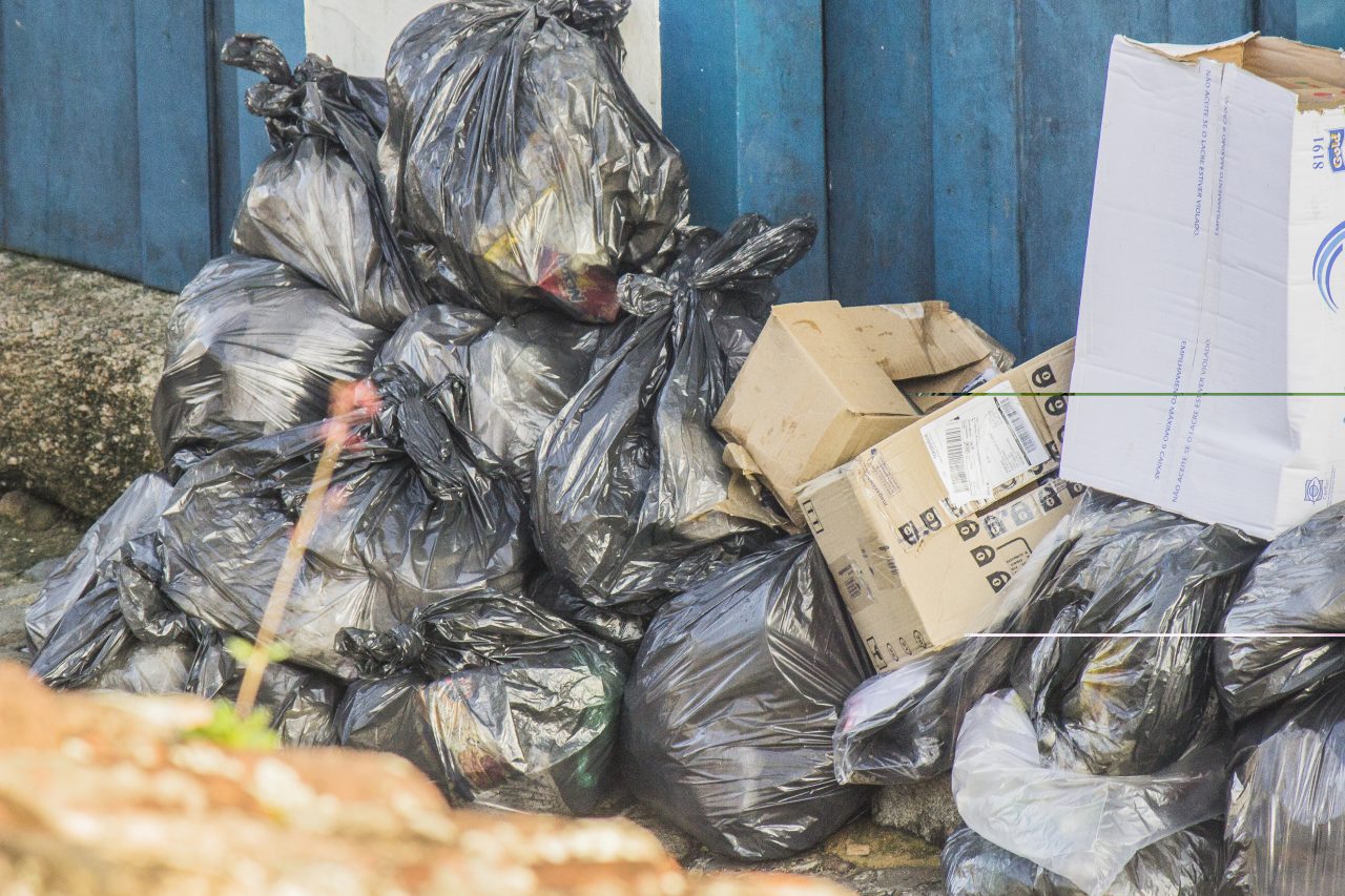 FIOCRUZ RO ORIENTA MORADORES A ELIMINAR CRIADOUROS DO MOSQUITO TRANSMISSOR DA DENGUE, ZIKA E CHIKUNGUNYA - News Rondônia