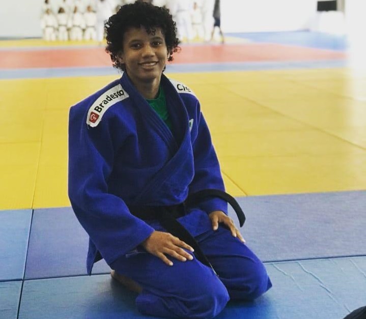 COLUNA SOCIAL MARISA LINHARES: JUDOCA AMANDA ARRAES - News Rondônia