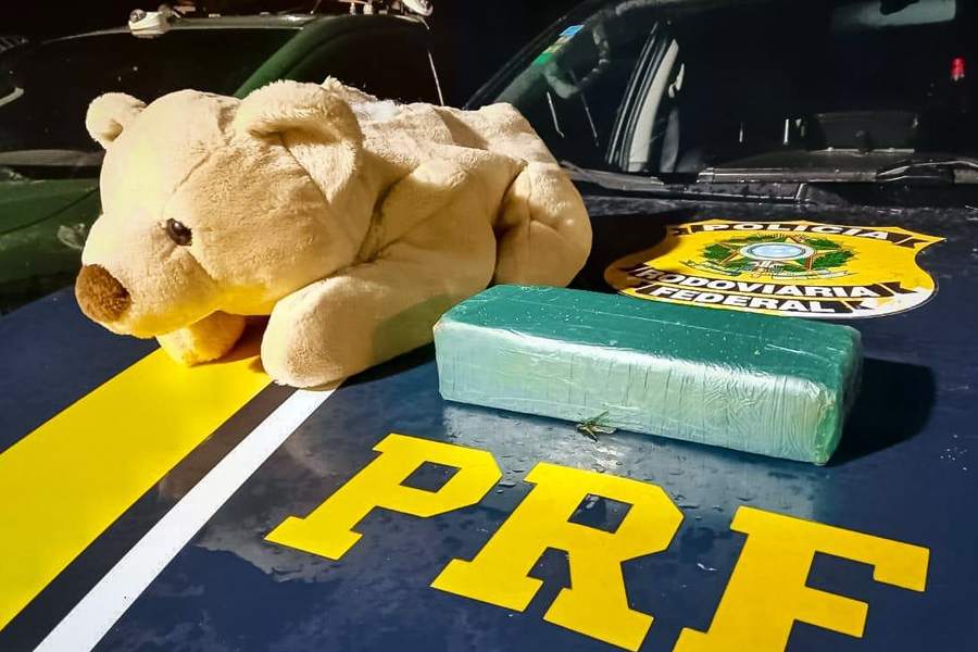 COCAÍNA - Bolivianos são presos entrando no Brasil com droga - News Rondônia