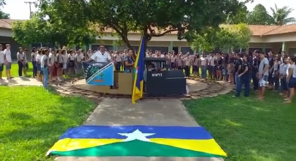 ALUNA DE BURITIS CONQUISTA MEDALHA DE OURO NO PROJETO JOVEM SENADOR - News Rondônia