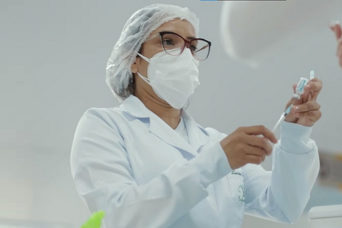 2ª dose de Astrazeneca para trabalhadores da Educação é antecipada para este sábado em Vilhena, veja cronograma - News Rondônia