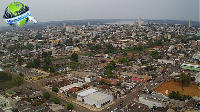 MORADORES DO TRIÂNGULO, BAIXA DA UNIÃO E ÁREA CENTRAL APELAM AO PREFEITO PELOS TÍTULOS DOS IMÓVEIS - News Rondônia