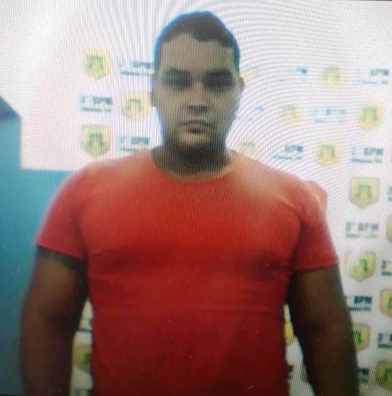 POLÍCIA CIVIL DIVULGA IMAGEM DE HOMEM QUE ATIROU NO ROSTO DE EX-MULHER DE AMIGO - News Rondônia