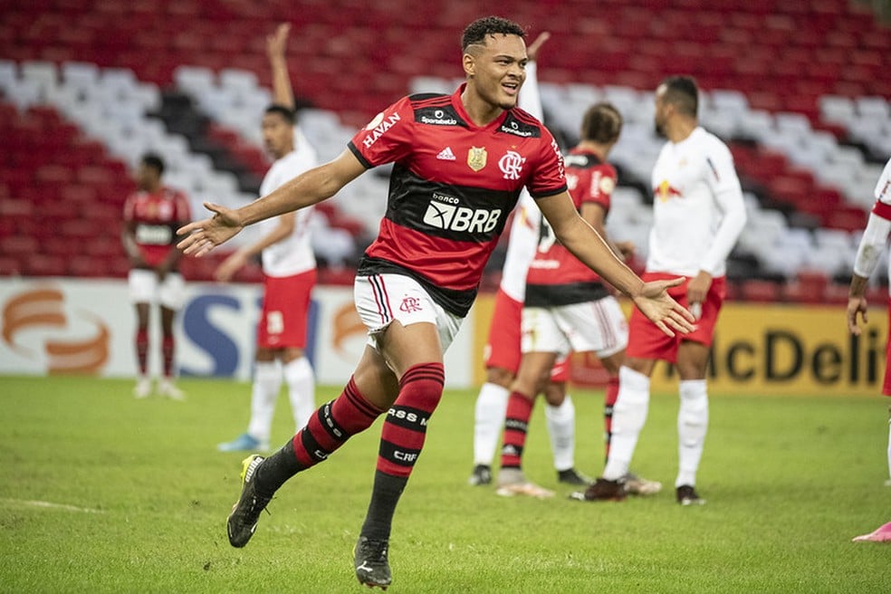 Flamengo informa que Rodrigo Muniz está com Covid-19 - News Rondônia