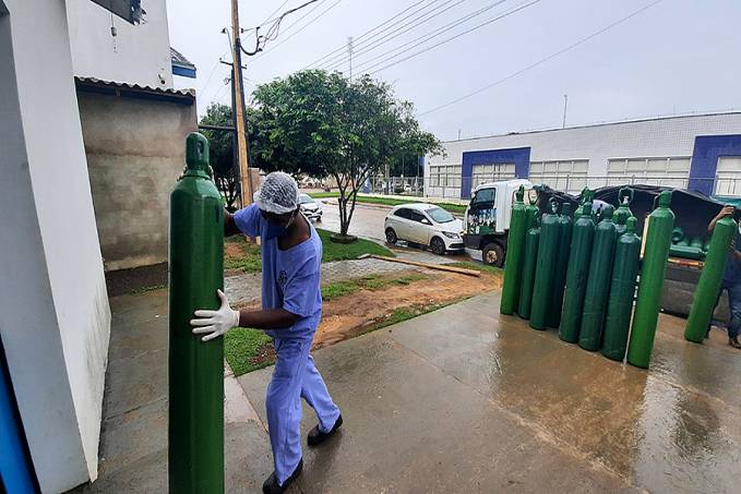 Cilindros de oxigênio de empresários e criadores de peixe ajudam a salvar vidas - News Rondônia