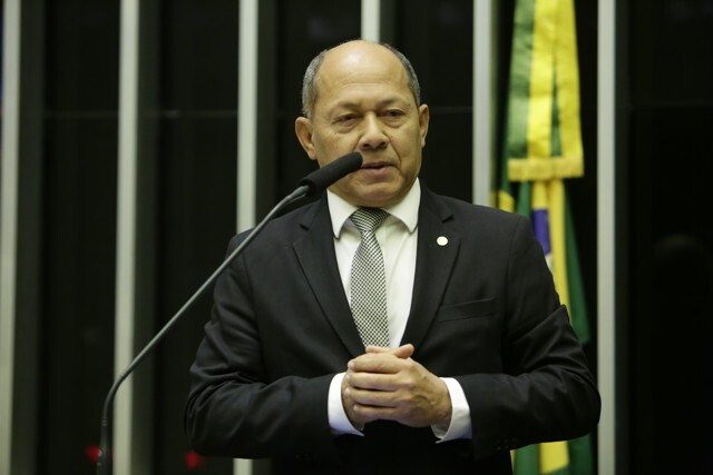 Coronel Chrisóstomo solicita ao Governo Federal mais peritos nas agências do INSS de Rondônia - News Rondônia