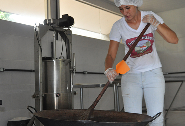 PEQUENAS E MÉDIAS AGROINDÚSTRIAS SÃO FORTALECIDAS EM PROJETO - News Rondônia