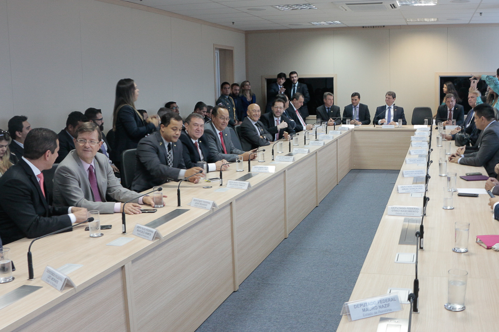 PARLAMENTARES E GOVERNADORES DA AMAZÔNIA REIVINDICAM A RESTAURAÇÃO DA BR-319 - News Rondônia