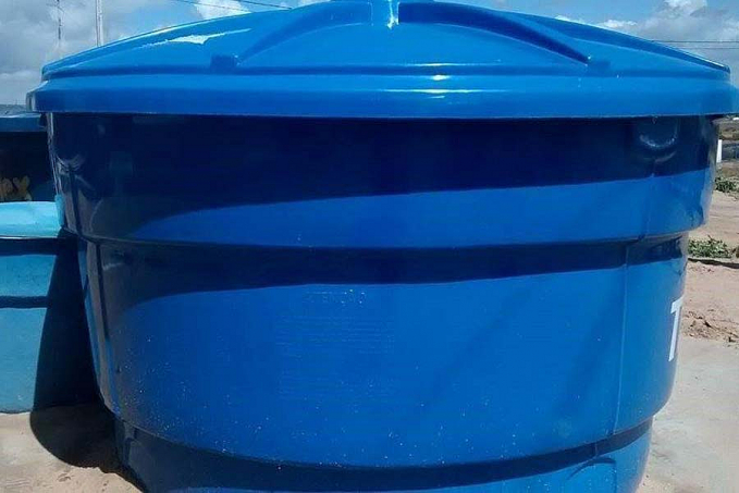 CANCUM - Vigilante flagra funcionário de empresa de construção furtando caixas d'água em residencial - News Rondônia