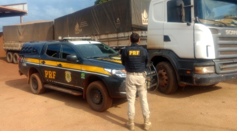 PRF RECUPERA CARRETA ADULTERADA NA BR-364, EM CANDEIAS DO JAMARI - News Rondônia