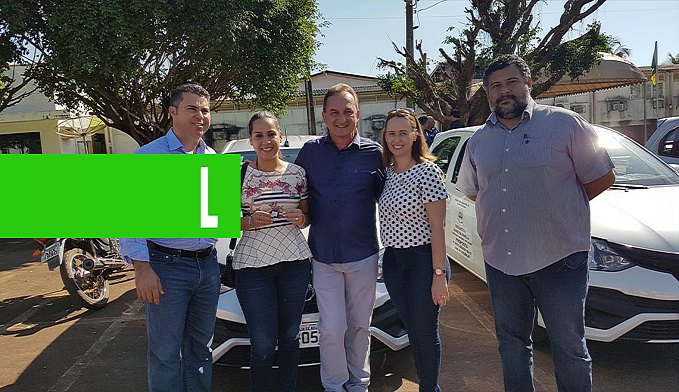 ROLIM DE MOURA - PREFEITO LUIZÃO DO TRENTO E SENADOR MARCOS ROGÉRIO ENTREGAM VEÍCULOS PARA AS UNIDADES DE SAÚDE - News Rondônia