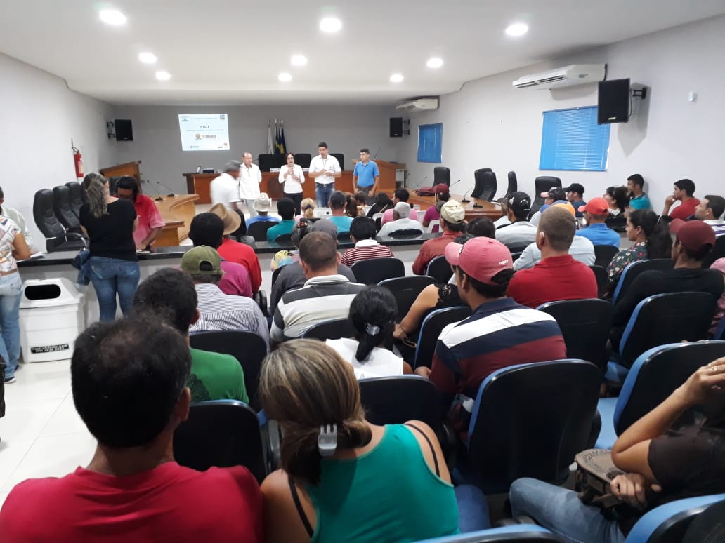 PROGRAMA DE CRÉDITO FUNDIÁRIO É DEBATIDO EM JARU - News Rondônia