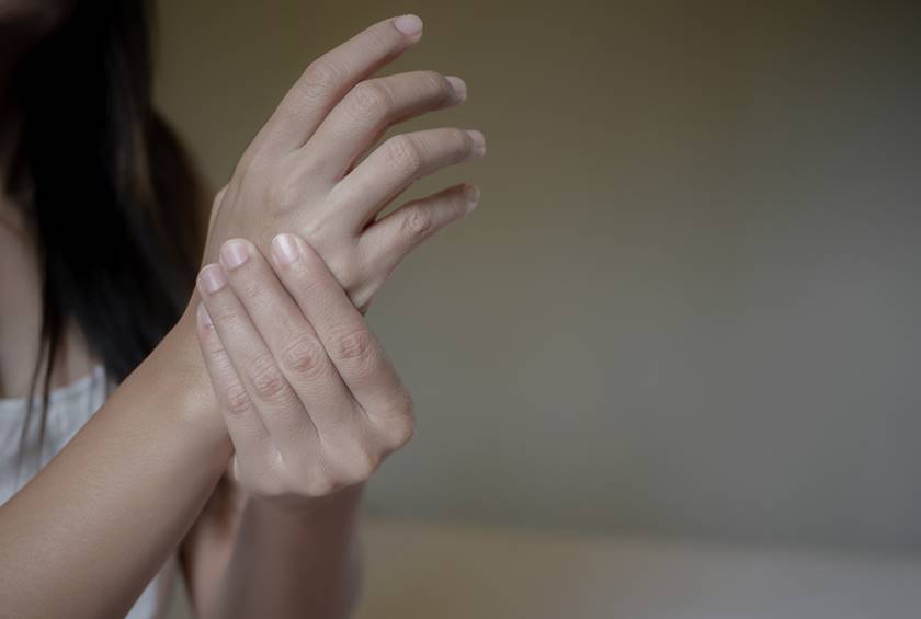 QUERO MINHA MÃE, DISSE MULHER ESTUPRADA POR JOÃO DE DEUS AOS 11 ANOS - News Rondônia