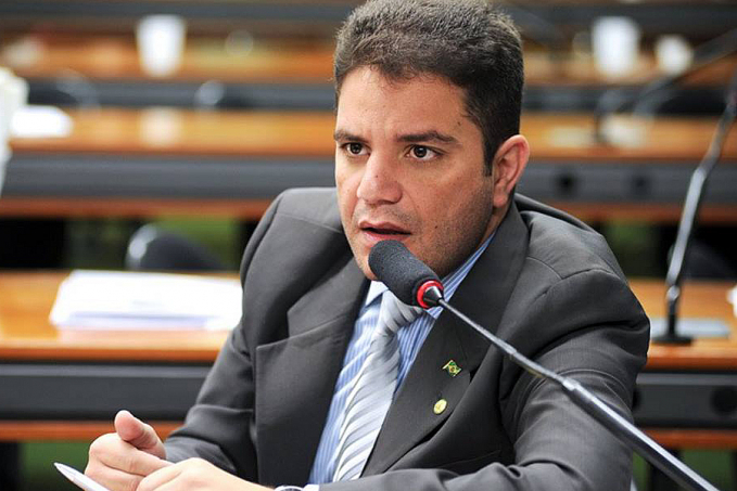 PF aponta movimentação de R$ 420 milhões na conta de Eládio Cameli, pai do governador do Acre que também é investigado por movimentações financeiras suspeitas - News Rondônia